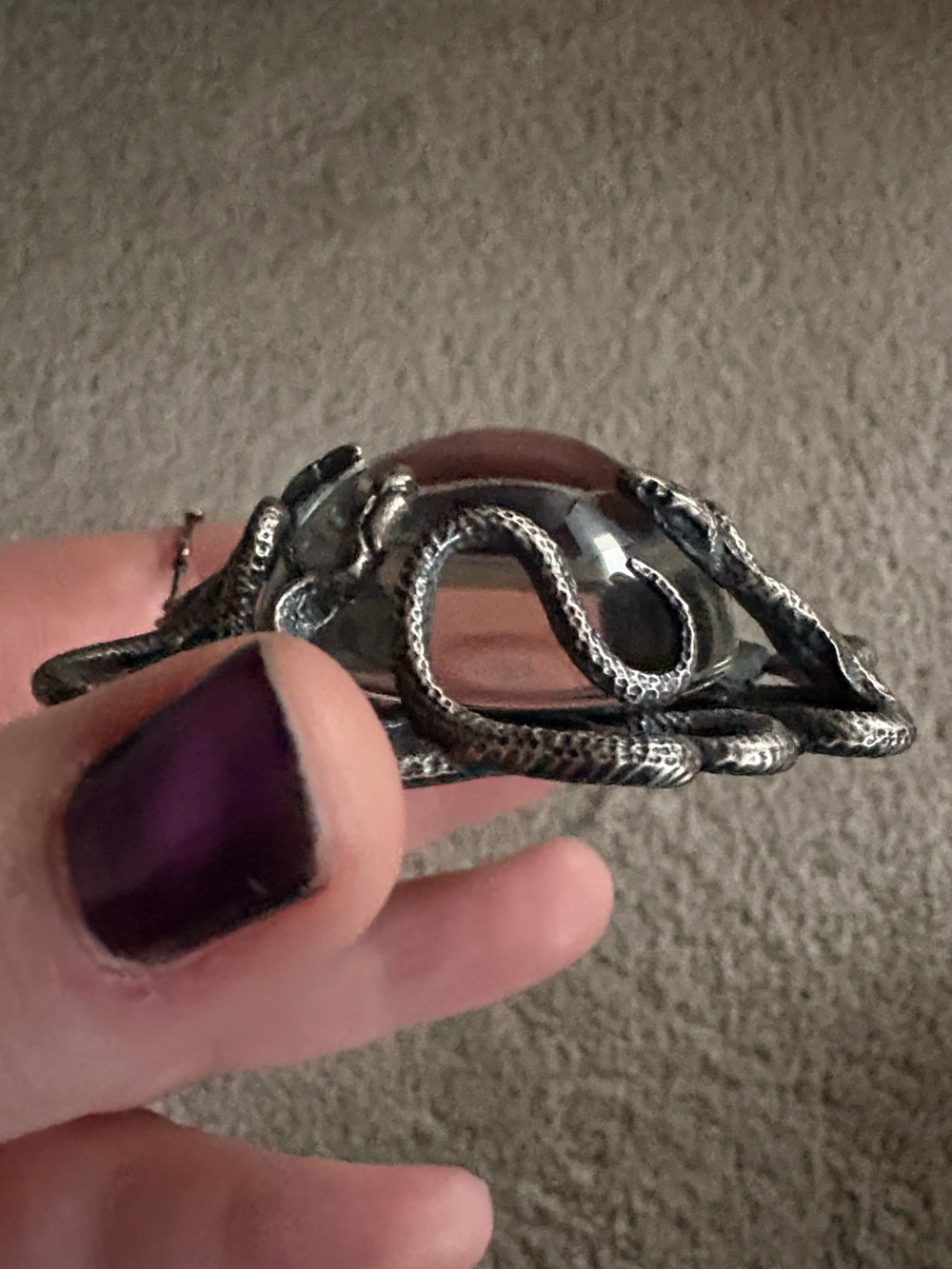 Bloodmilk | Medusas Spyglass Chapter II Necklace - Picture 4 of 4